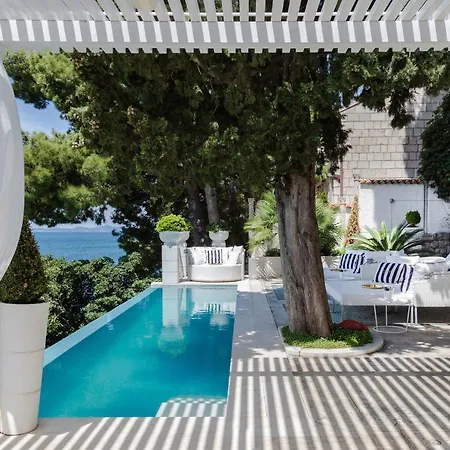 Villa Meys Place